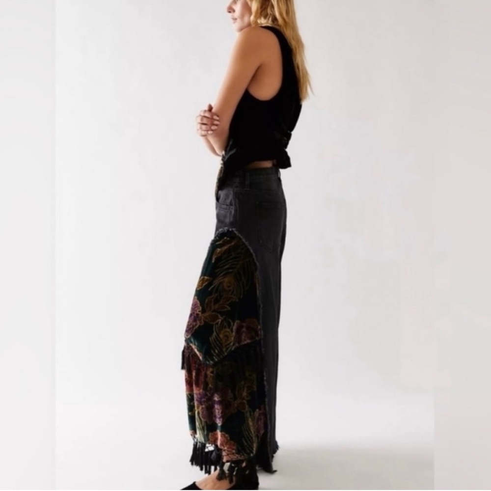 Free People Just Frills Low-Rise Wide-Leg Bandana Layered Tassel Jeans - Picture 2 of 10